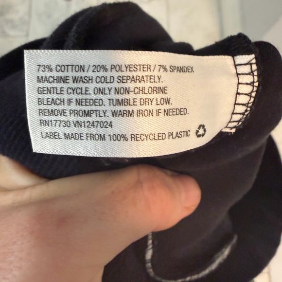 Victor Glemaud x Target Women’s Medium Black White Piping Funnel Neck Sweatshirt - Picture 6 of 6